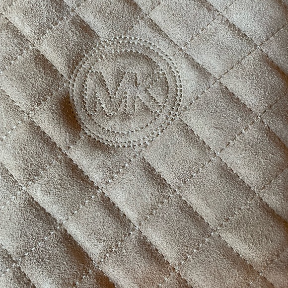 New Michael Kors Winter Boots 8M NWOT - Picture 5 of 13